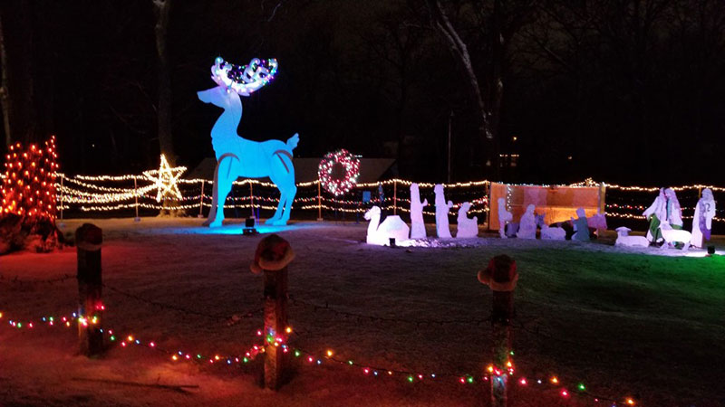 Delightfully Calumet Holiday Light Show Chilton Wisconsin Friday, Saturday & Sunday nights in December