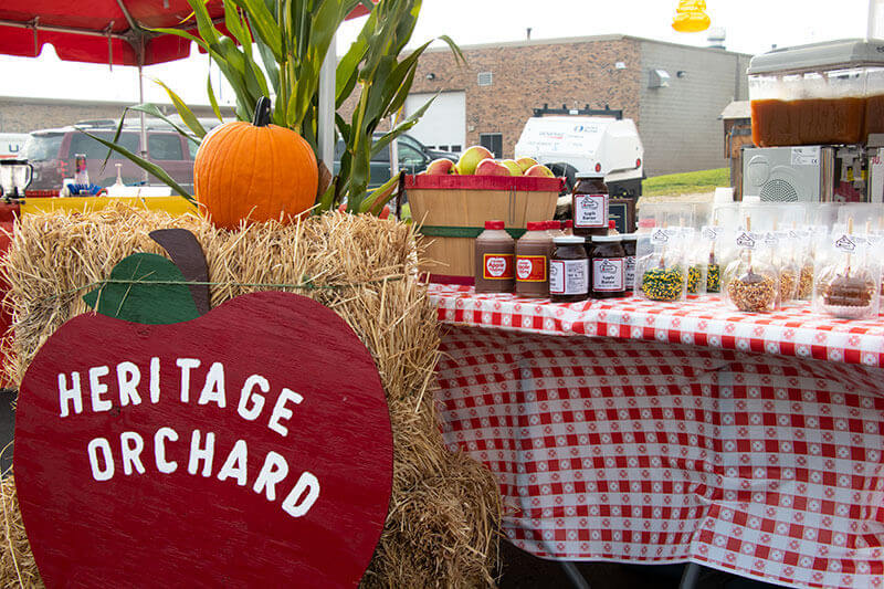 heritage-orchard-crafty-apple-festival-chilton-wisconsin-3435-2019